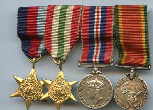 Group of 4 Miniature Medals With South Africa Service Medal