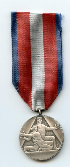 Poland Medal for sacrifice and courage