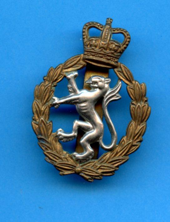 Womans Royal Army Corps WRAC Cap Badge
