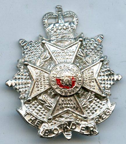 The Border Regiment  Queens Crown Cap Badge