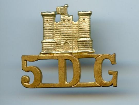 5th Royal Inniskilling Dragoon Guards. Shoulder Title Badge