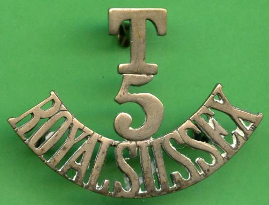 T5 Royal Sussex 5th Battalion Royal Sussex Shoulder Title Badge