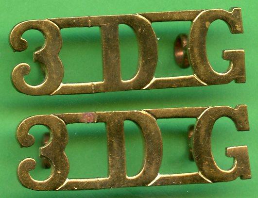 Pair of 3rd Dragoon Guards Shoulder Title Badges