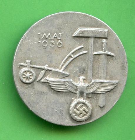German Tinnie Day Badge 1st May 1936