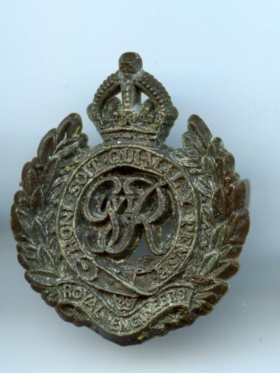 Royal Engineers WW2 Bakelite Economy Badge