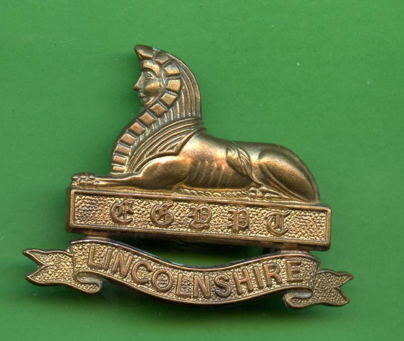 Lincolnshire Regiment Brass Metal Cap Badge