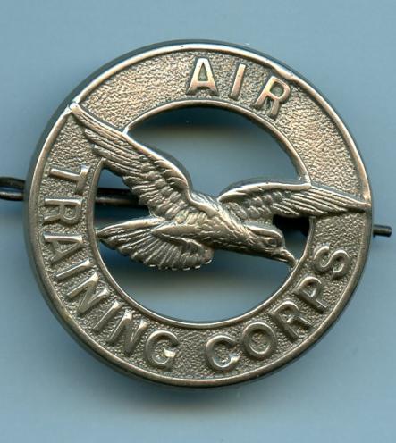 Air Training Corps White Metal cap Badge