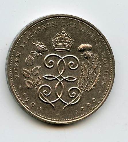 UK Queen Mothers 90th Birtday  Decimal £5 Coin  Dated 1990