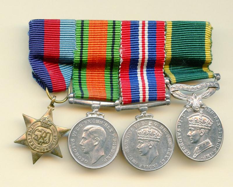 WW2 Minature Medal Group
