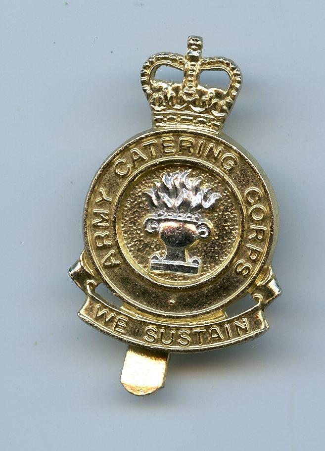 Army Catering Corps Anodised Cap Badge With Motto