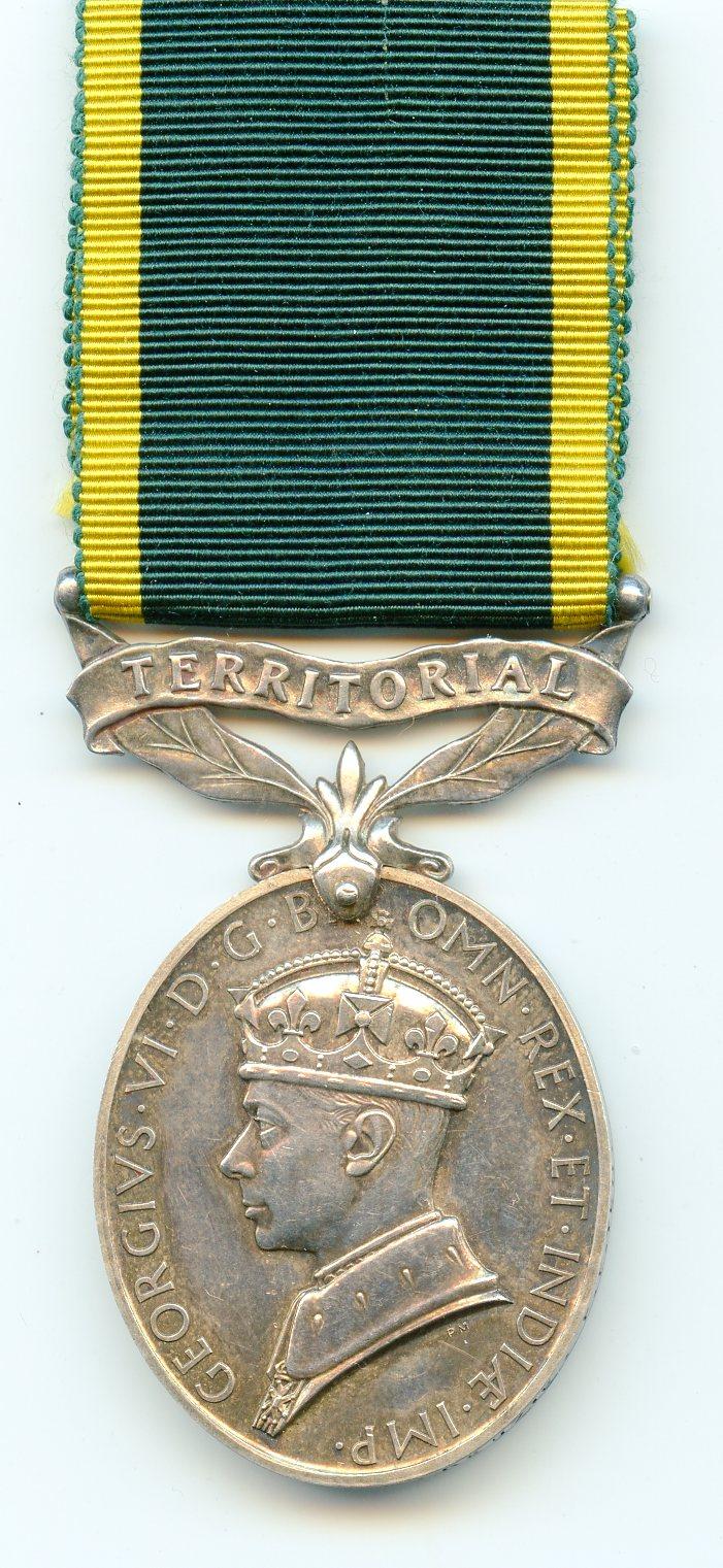 Territorial Efficiency Medal : Sjt C. McKenzie, Fyfe & Forfar Yeomanry
