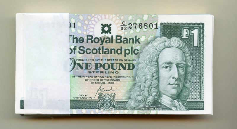 Royal Bank of Scotland Uncirculated Mint Bundle 100 x £1 Notes Dated 2001