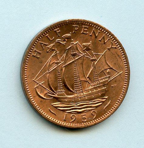 UK Queen Elizabeth II  Half Penny Coin 1959