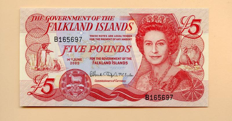 Falkland Islands  £5 Five Pounds Banknote Dated 14th of June 2005