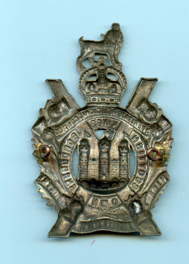 King's Own Scottish Borderers  KOSB  Early Kings Crown type WW1 Cap Badge