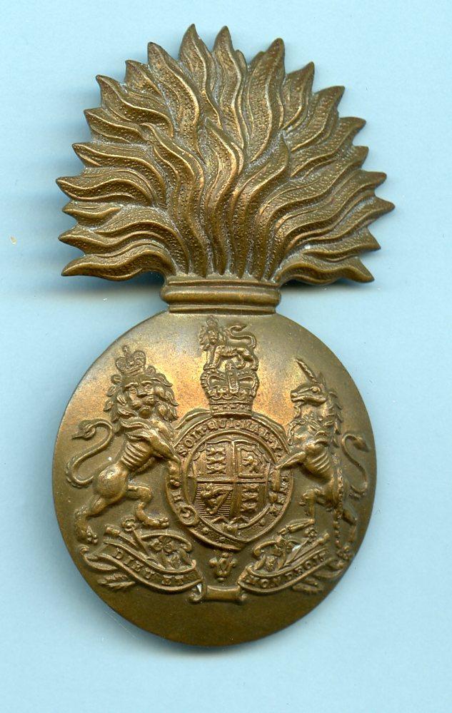 Royal Scots Fusiliers RSF Queens Crown Brass Glengarry Badge 1953-58