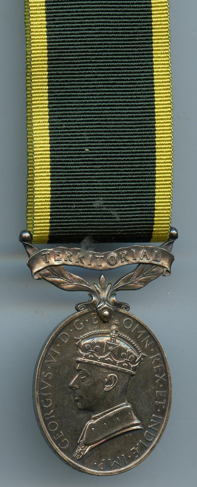 Territorial Efficiency Medal : George VI; Gunner Edward Ernest Walton,