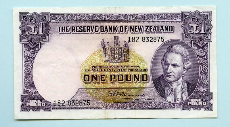 New Zealand  £1 One Pound  Banknote  1967