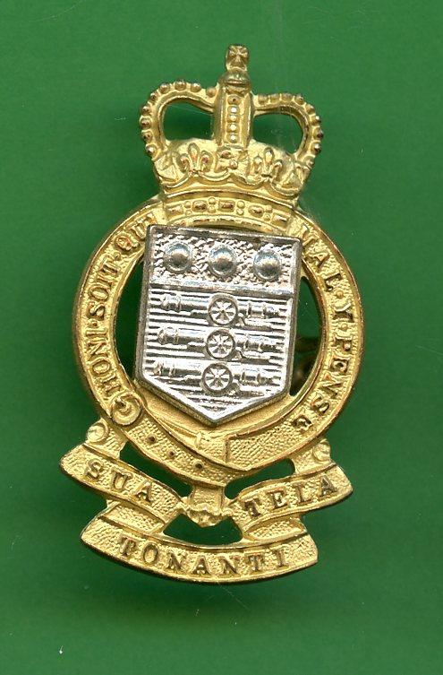 Royal Army Ordnance Corps RAOC.  Officers Queens Crown  Silver & Gilt  Cap Badge