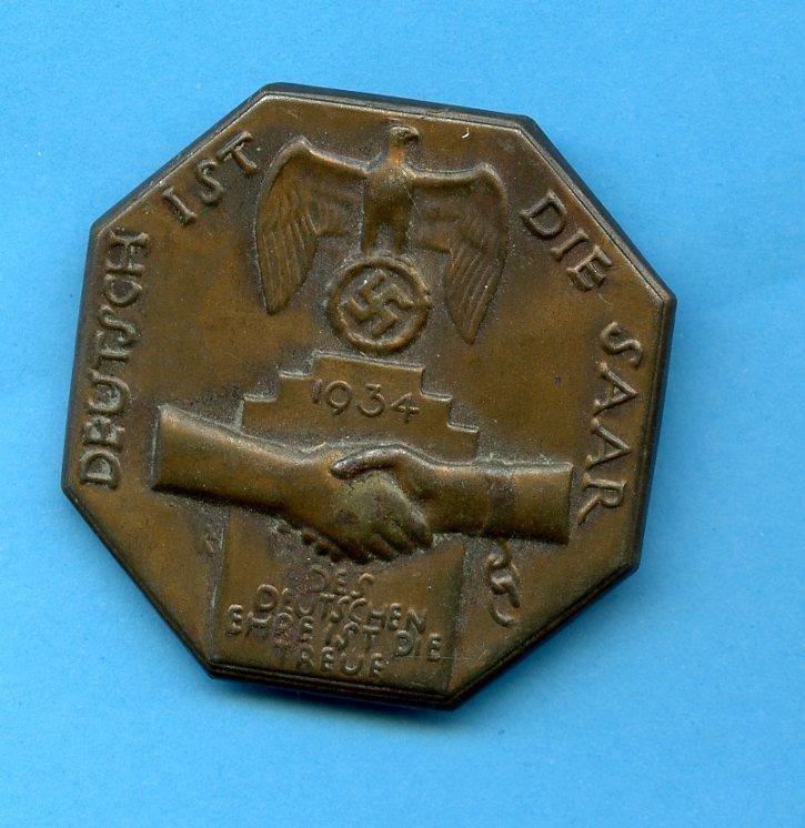 German Tinnie Day Badge 1st May 1934