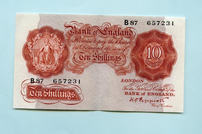 Bank of England Ten Shillings Note  March 1934-40 Signature K. O. Peppiatt Prefix  B