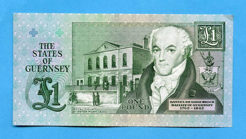 The States Of Guernsey £1 One Pound Notes 1994 Signatory D.P. Trestain Serial Numbers R886601-10