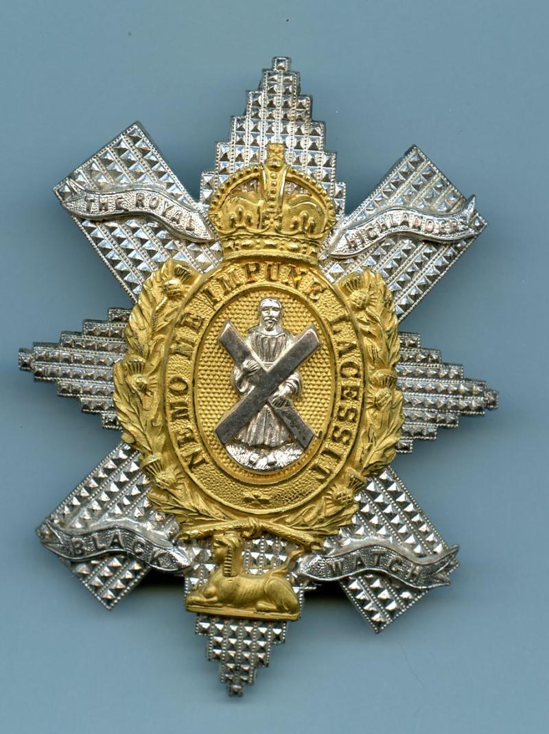 Royal Highlanders The Black Watch  Officers  Kings Crown Cap Badge 1902-37