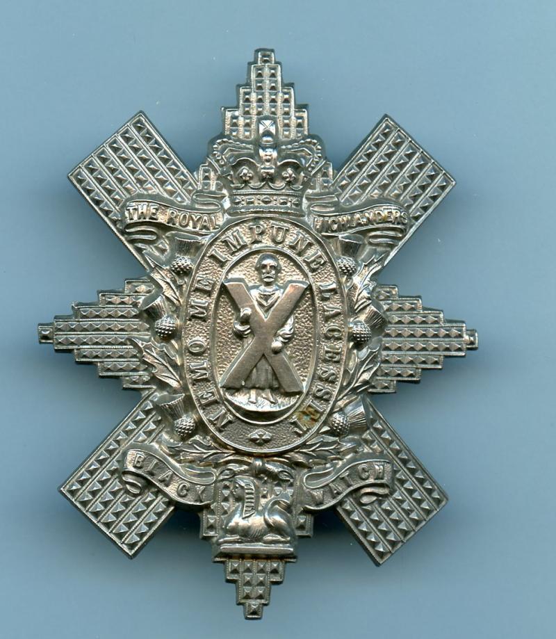 Black Watch The Royal Highlanders, Queen Victoria Crown  Cap Badge