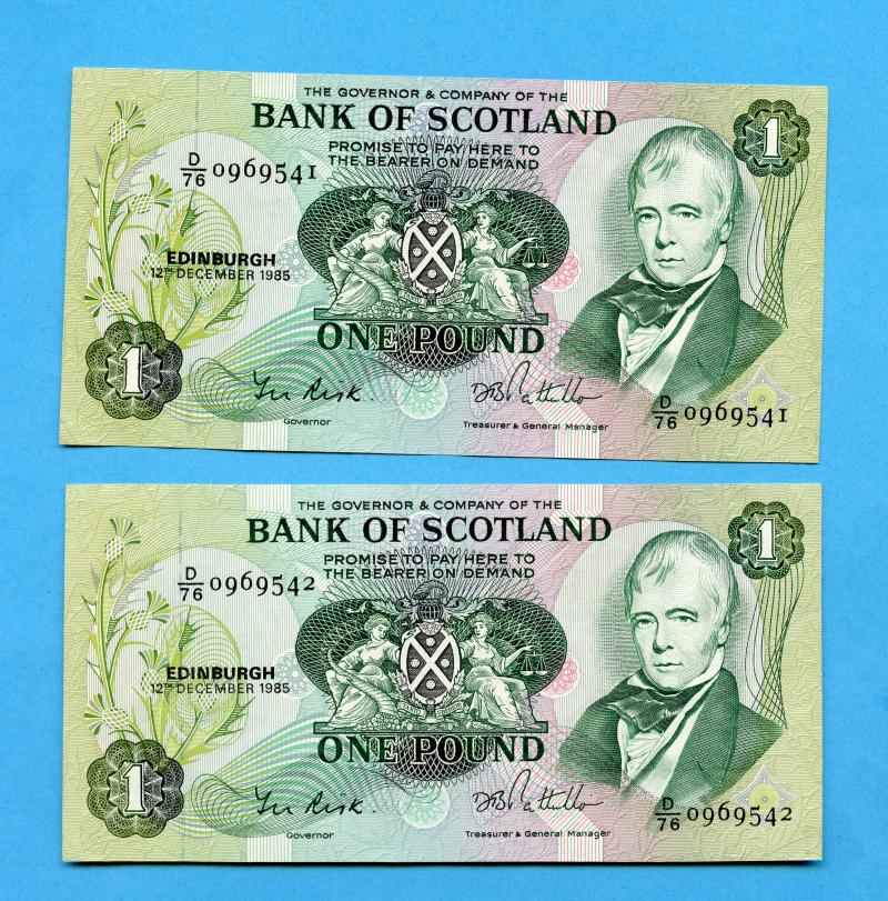 Pair of  Bank of Scotland £1 One Pound Notes Dated 12th December 1985