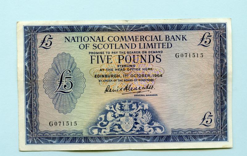 National Commercial Bank of Scotland  £5  Five Pounds Banknote Dated 1st  October 1964