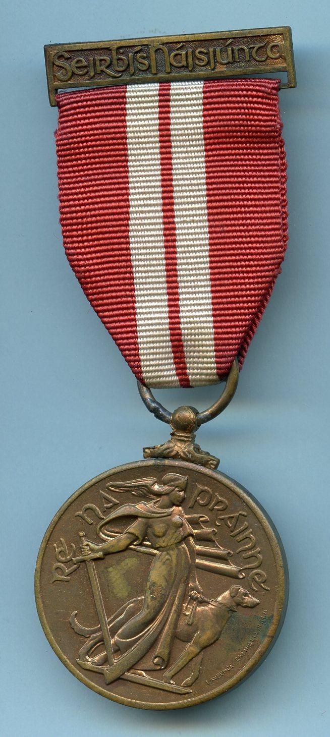 Eire Ireland Emergency Medal 1939-46 : Reverse Na Forsai Cosanta  (Defence Forces)