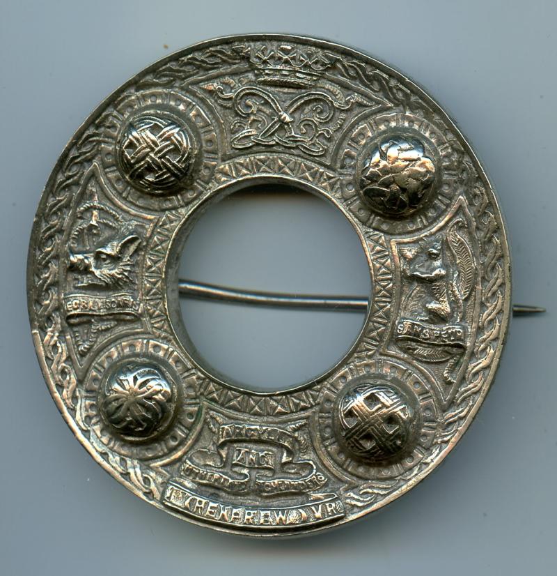 Argyll & Sutherland Highlanders 1st Renfrew Volunteer Battalion Officers  Silver Plaid Brooch