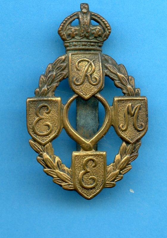 REME  WW2 Cap Badge Royal Electrical & Mechanical Engineers