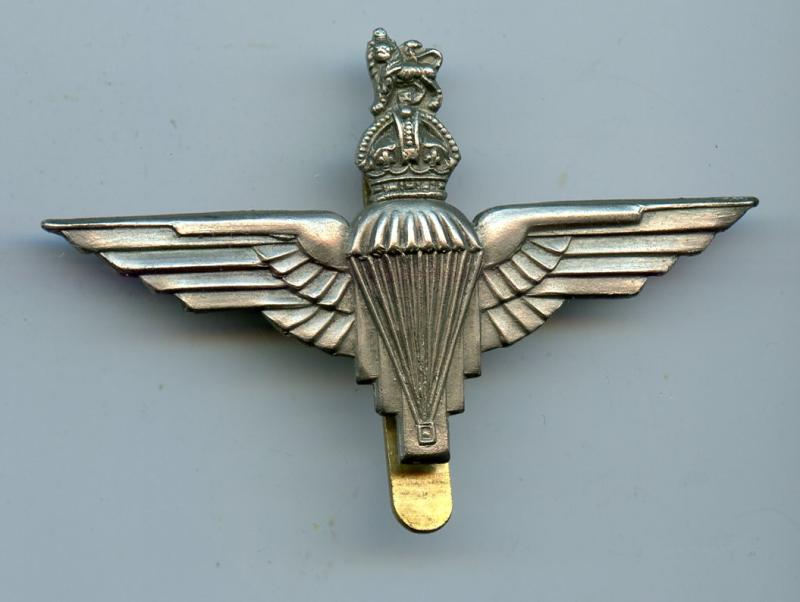 Parachute Regiment Kings Crown Cap Badge