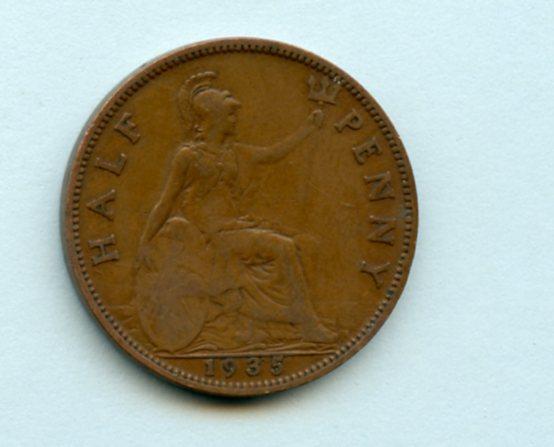 UK George V  Half Penny Coin  Dated 1935