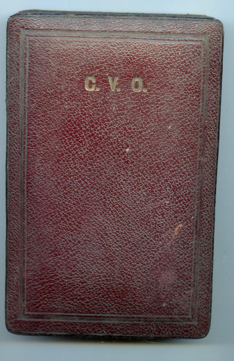 The Royal Victorian Order, Commander (C.V.O.) Original Medal Case
