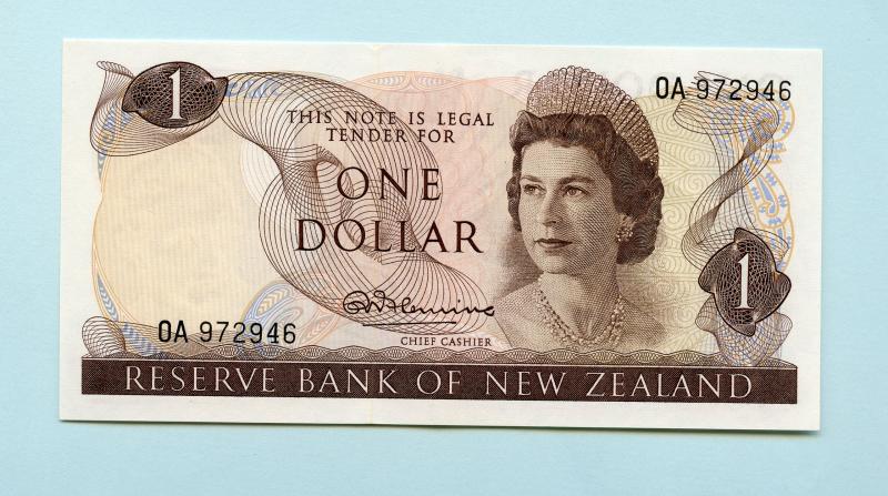 New Zealand 1967 One Dollar $1 Banknote OA First Prefix of Fleming Signature