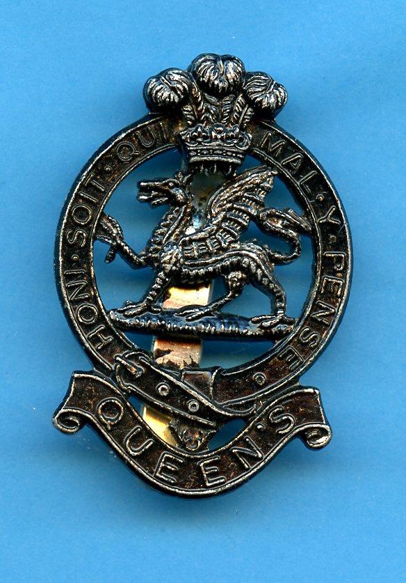 The Queen's Regiment  Subdued  ( Northern Ireland ) Anodised Cap Badge