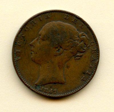 UK  Queen Victoria  Farthing Coin  Dated 1847