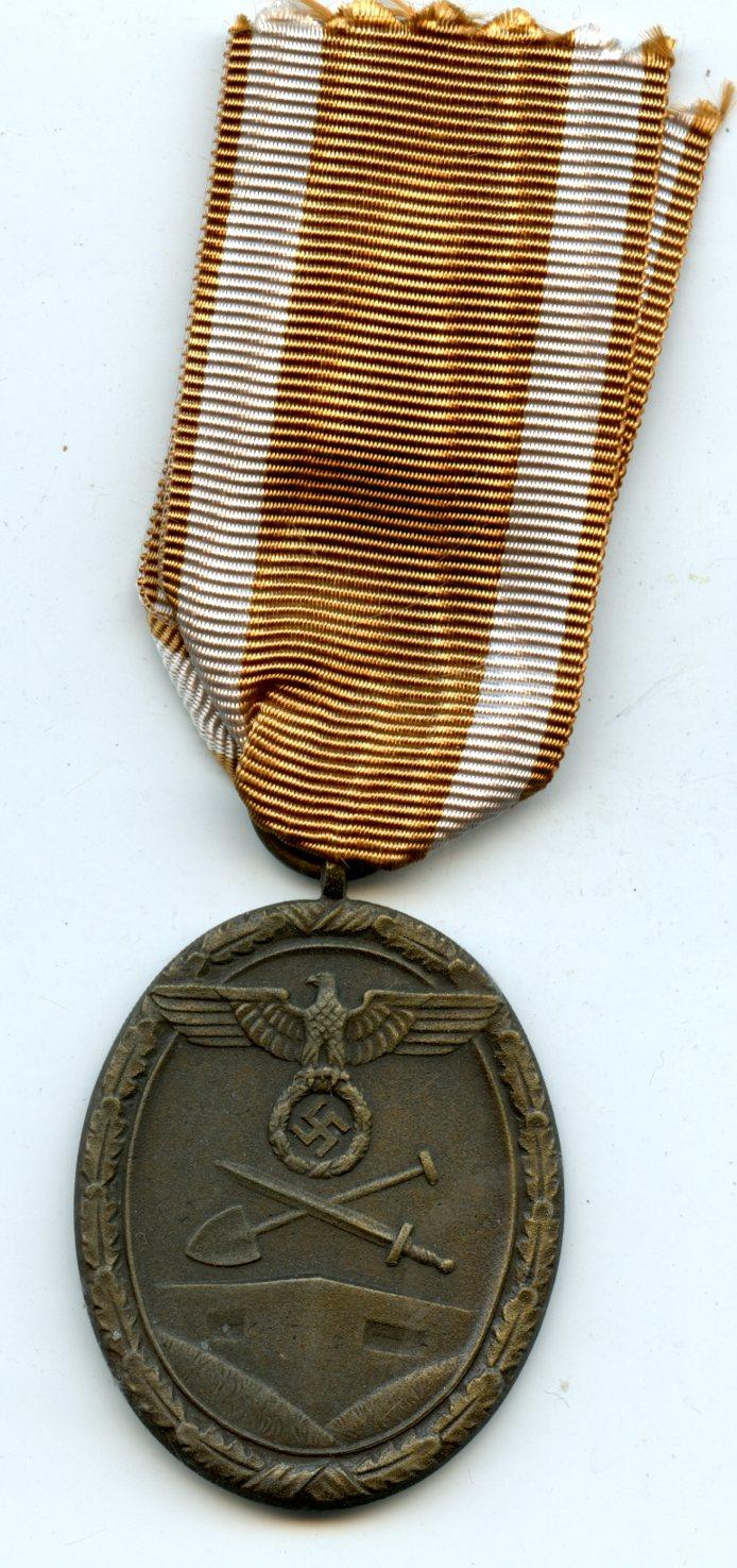 WW2 German West Wall Medal