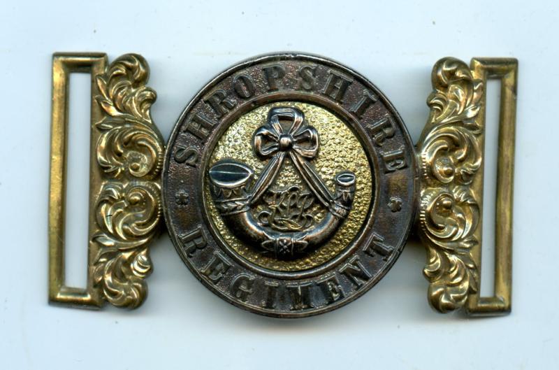 Set Officer's Kings Shropshire Light Infantry & The 85th (Bucks Volunteers) Regiment of Foot Shoulder Belt Waist Belt & Helmet Plate Badges