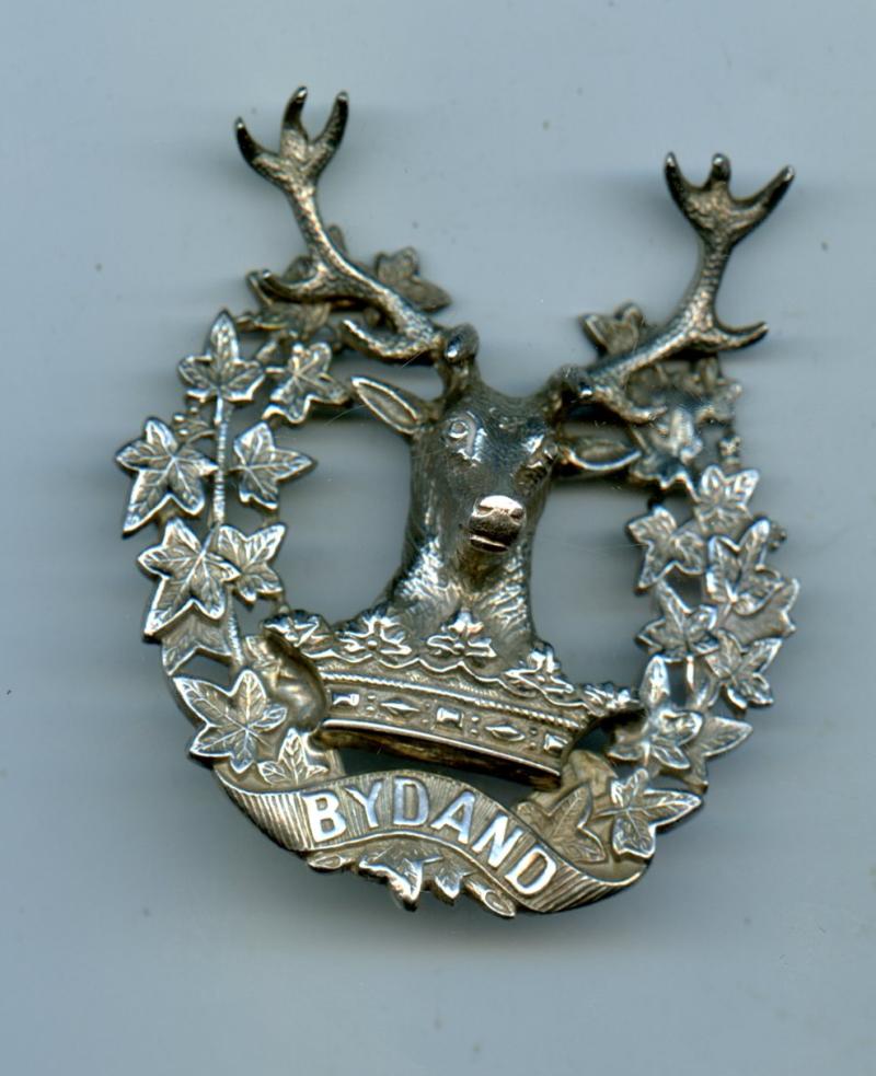 Gordon Highlanders  Hallmarked Silver Officers Glengarry Cap Badge